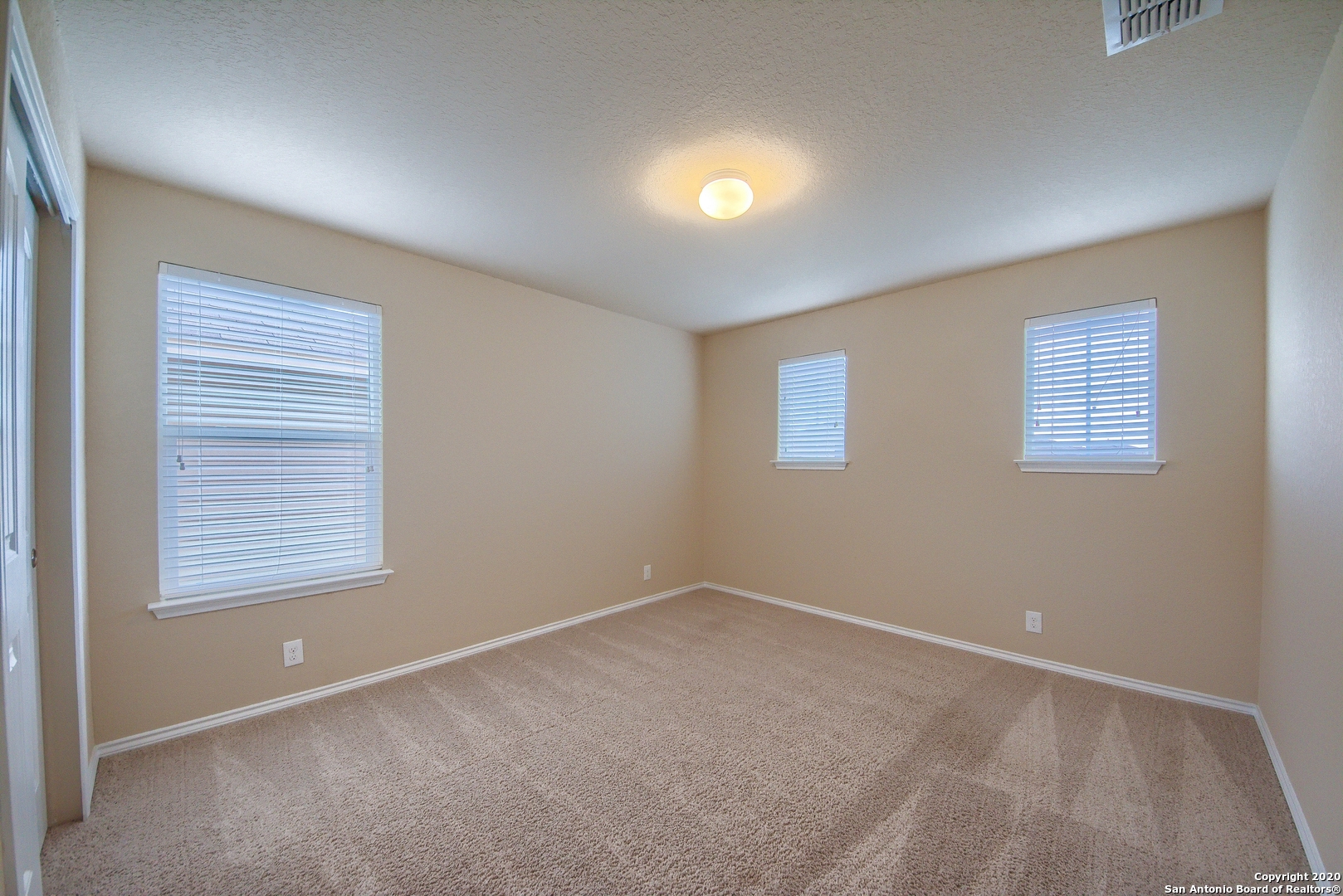 8934 Palmetto Falls San Antonio TX 78254
