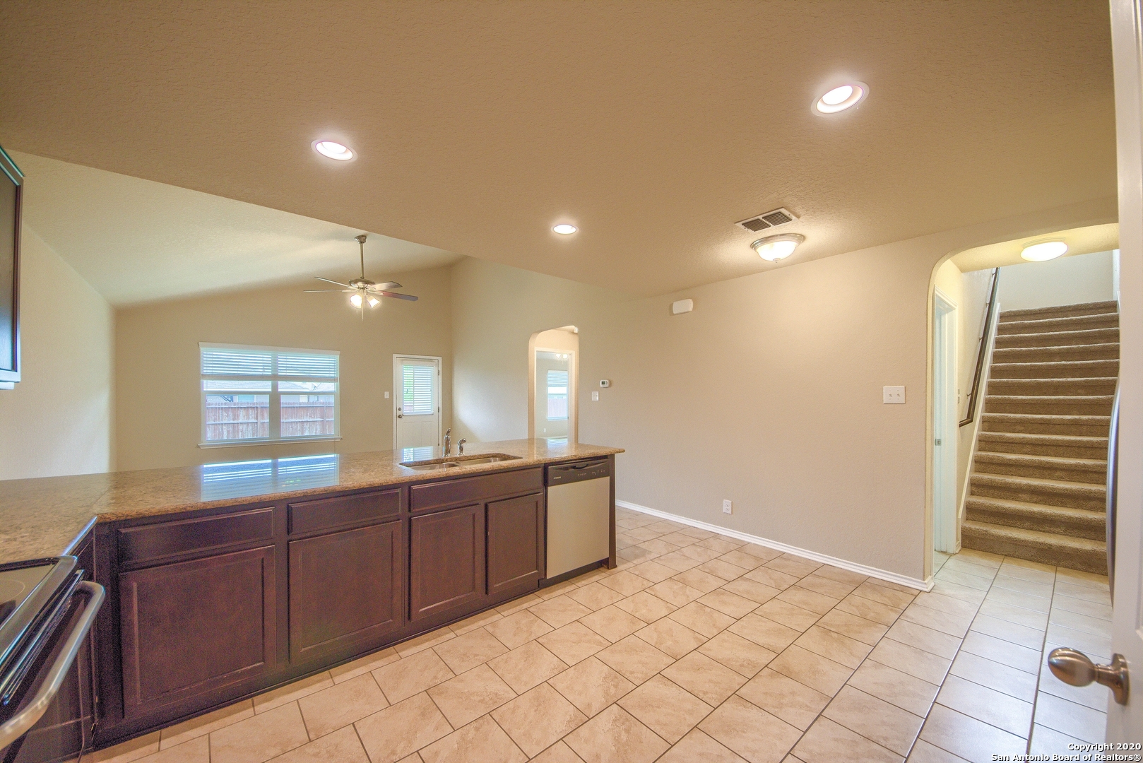 8934 Palmetto Falls San Antonio TX 78254