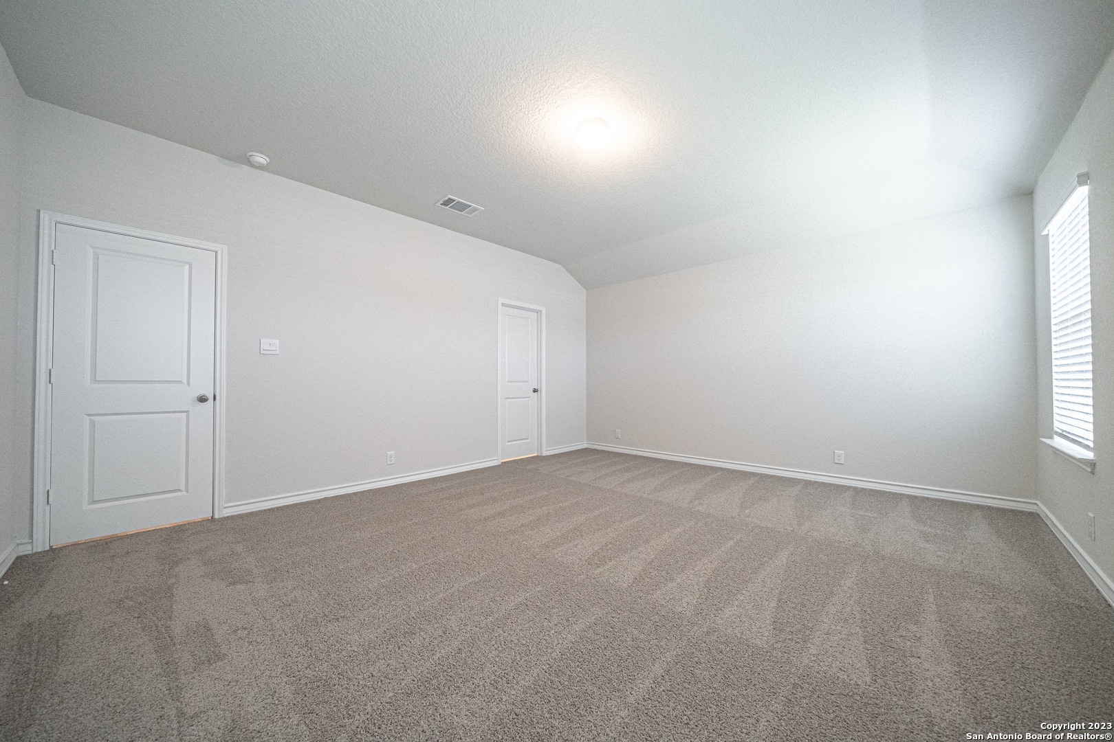 909 Rolling River Cibolo TX 78108
