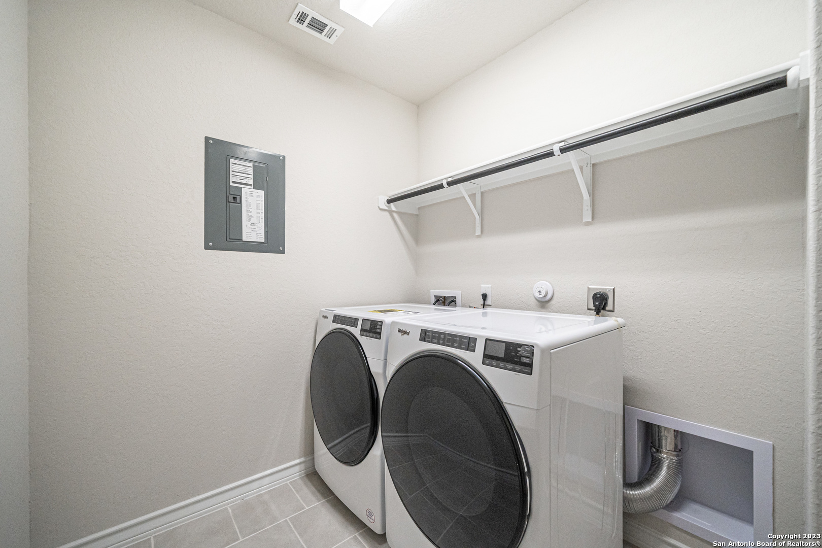 909 Rolling River Cibolo TX 78108