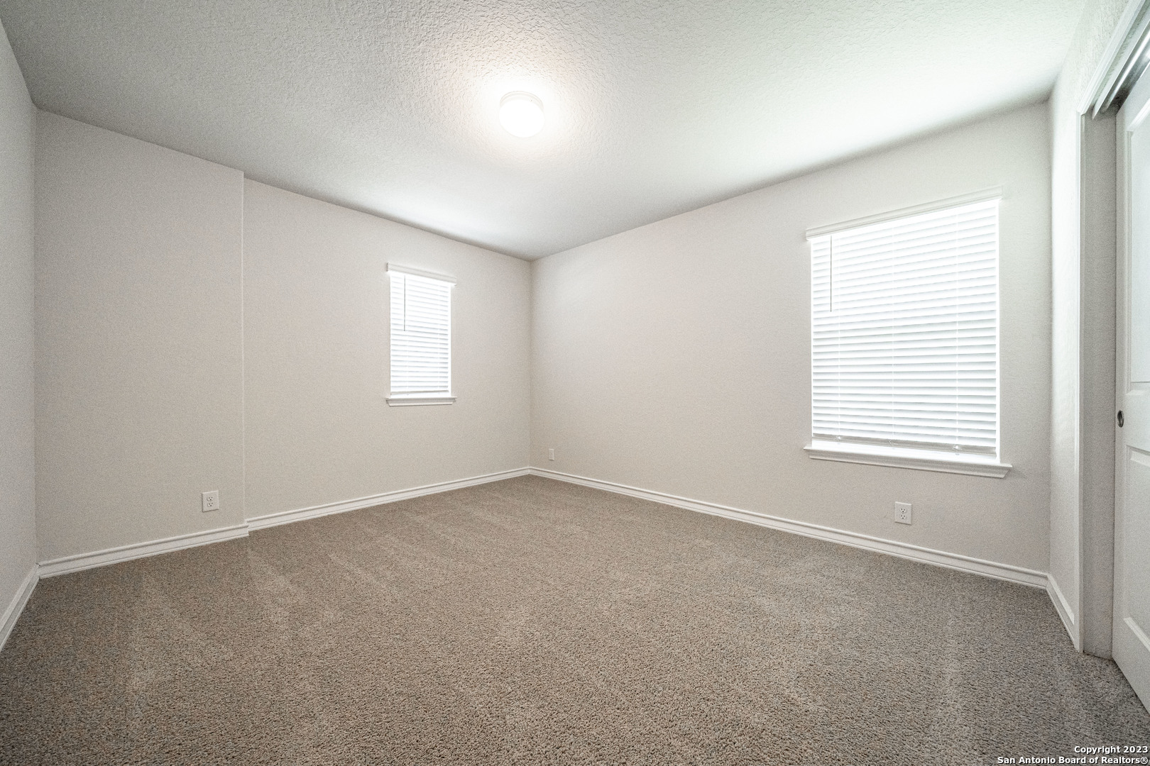 909 Rolling River Cibolo TX 78108