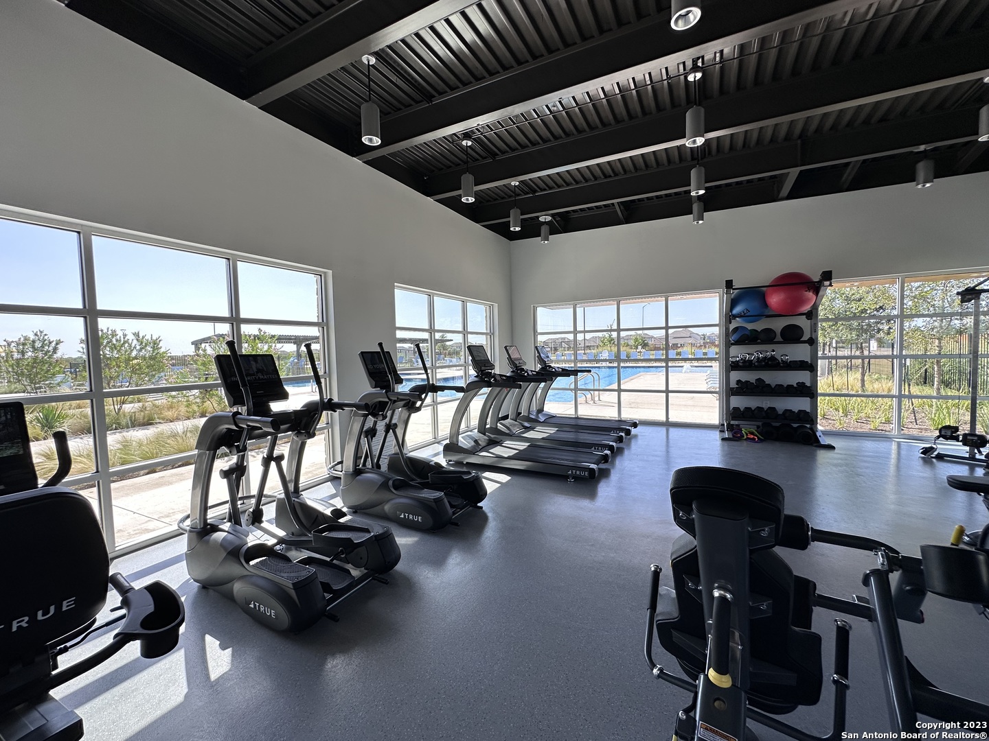909 Rolling River Cibolo TX 78108