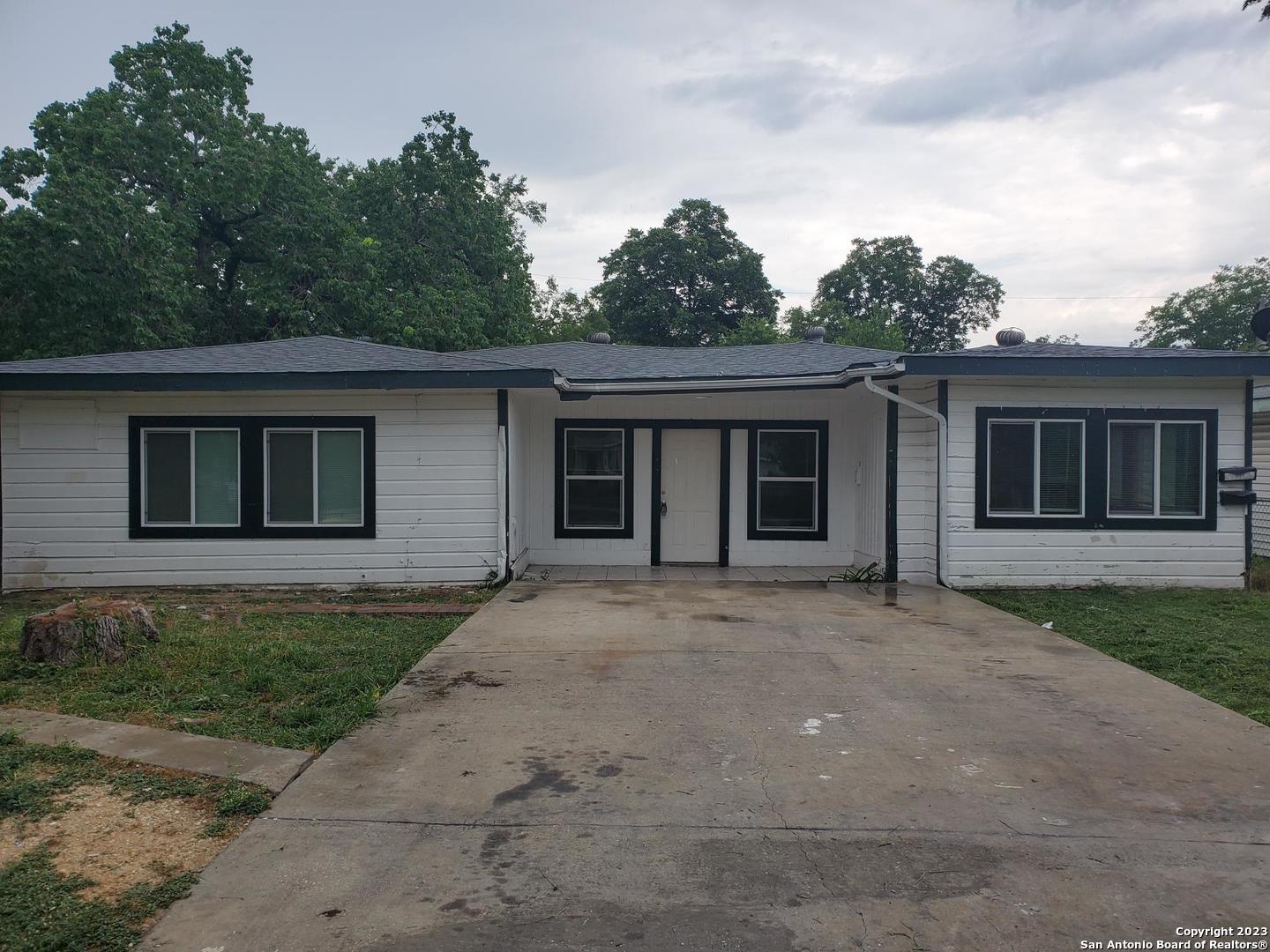 862 Clower San Antonio TX 78212