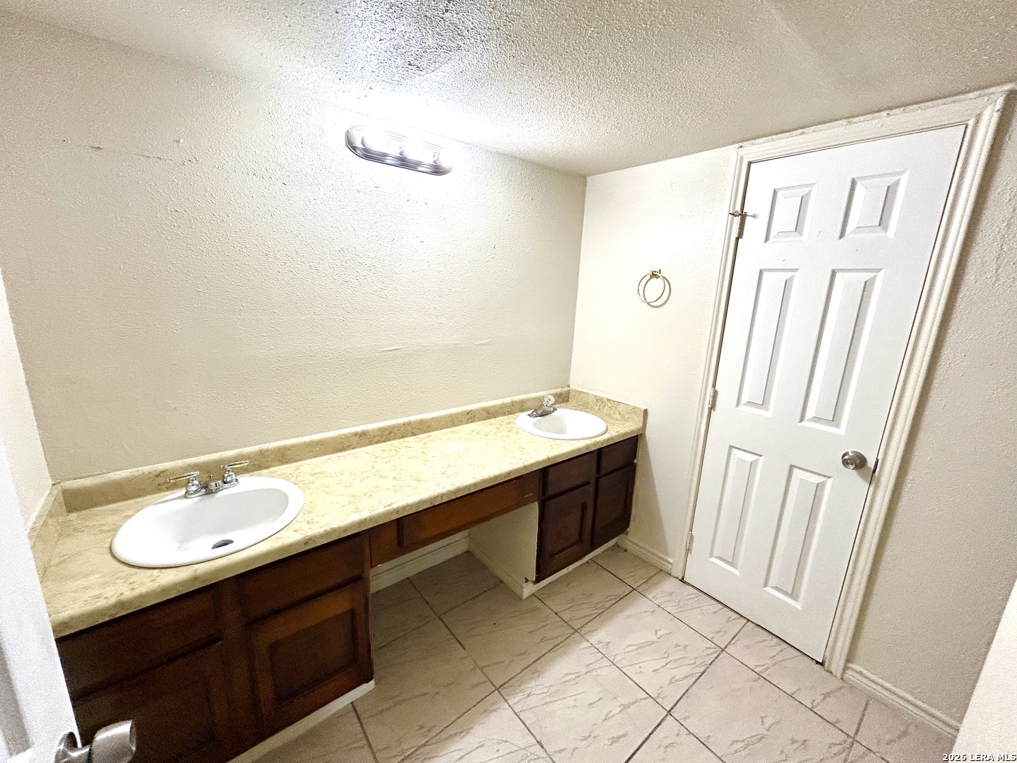 6815 Stockport San Antonio TX 78239