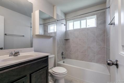 4819 Forward Swing San Antonio TX 78261