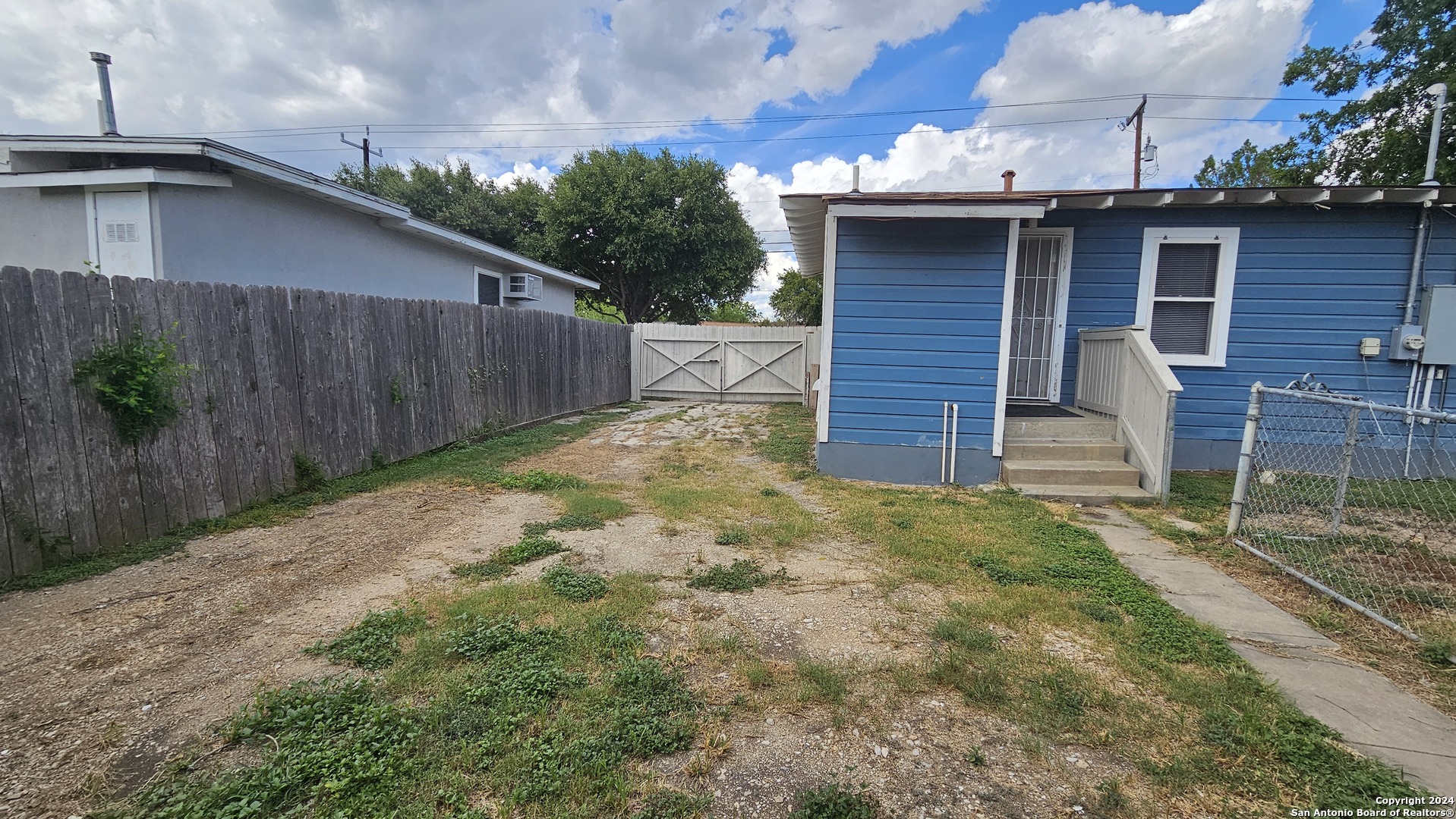 1726 Basse Road San Antonio TX 78213