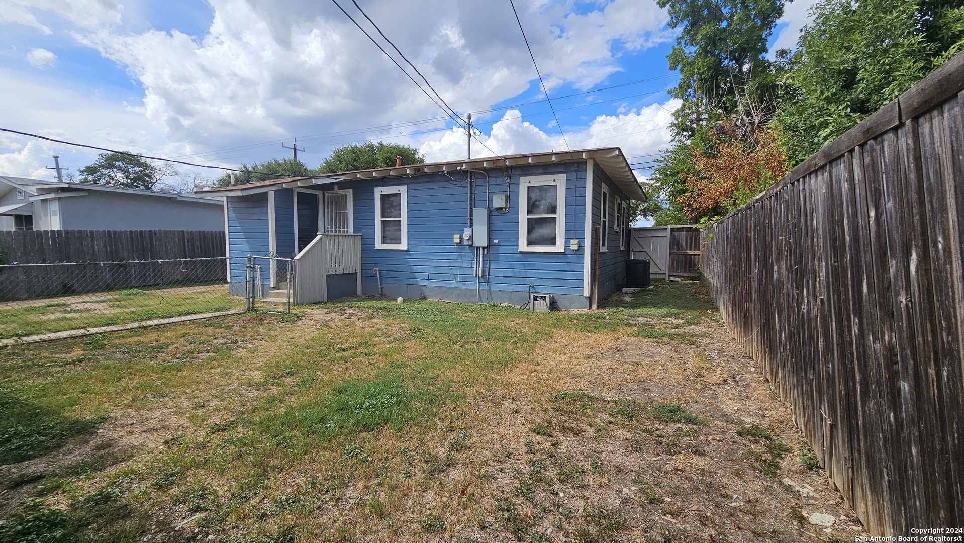 1726 Basse Road San Antonio TX 78213