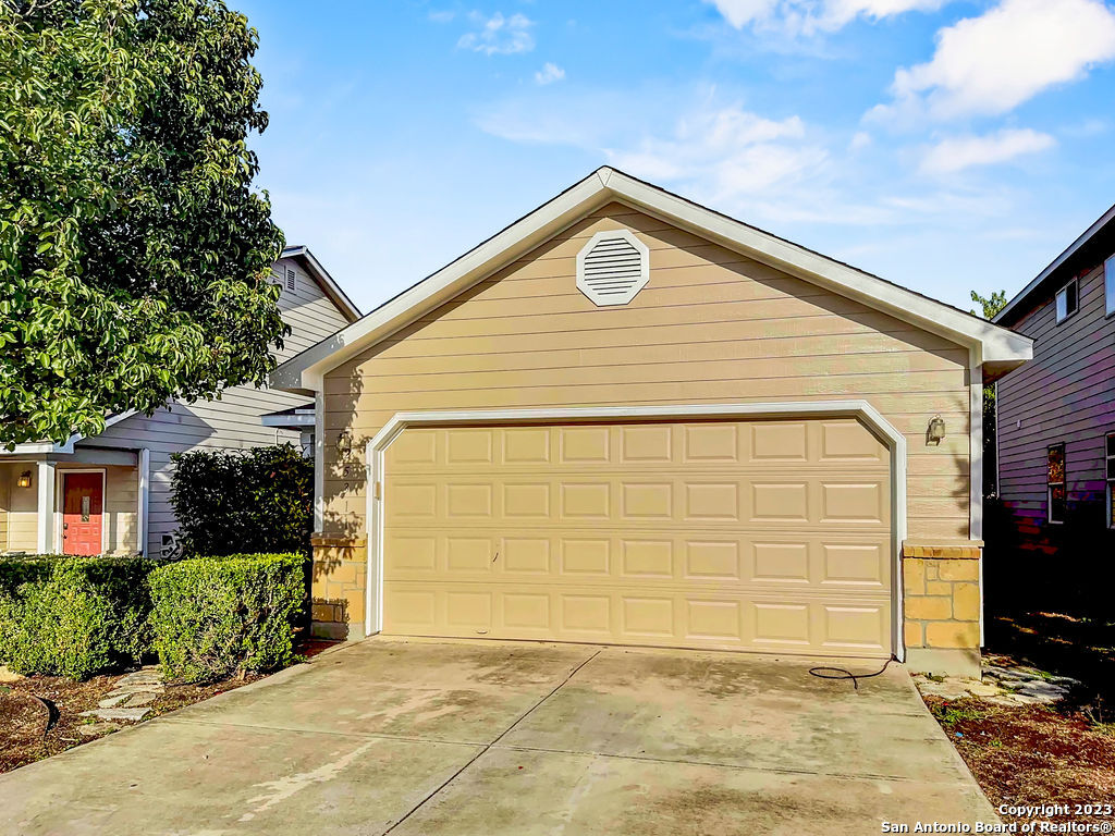 25311 Longbranch Run San Antonio TX 78261