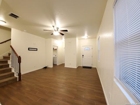8715 8th Street Converse TX 78109