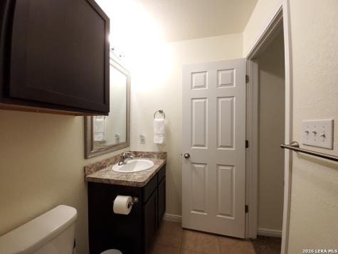 8715 8th Street Converse TX 78109