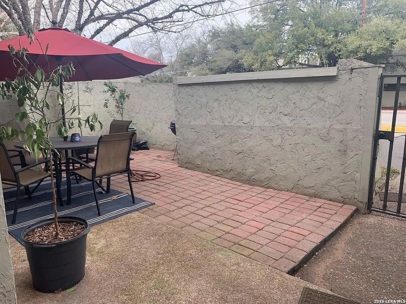 3102 Eisenhauer Road San Antonio TX 78209