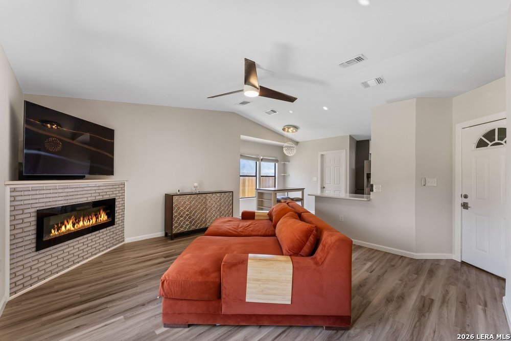 6715 Hickory Springs Drive San Antonio TX 78249