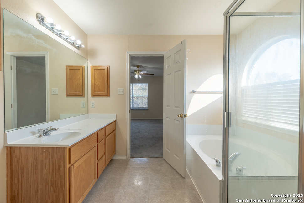 635 Lynx Mountain San Antonio TX 78251