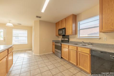 635 Lynx Mountain San Antonio TX 78251