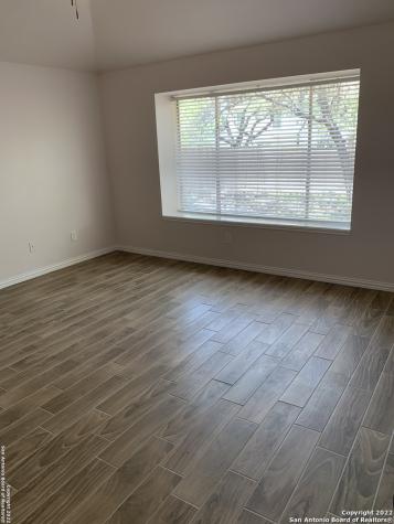 8631 Quail Whisper San Antonio TX 78250