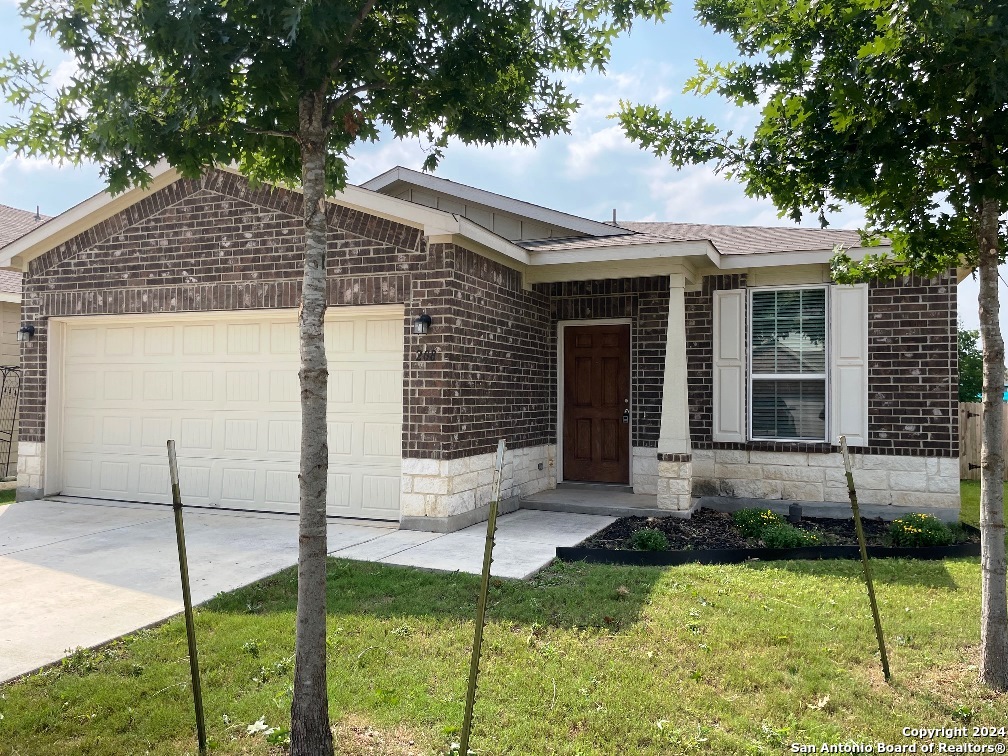 208 Texas Thistle New Braunfels TX 78130