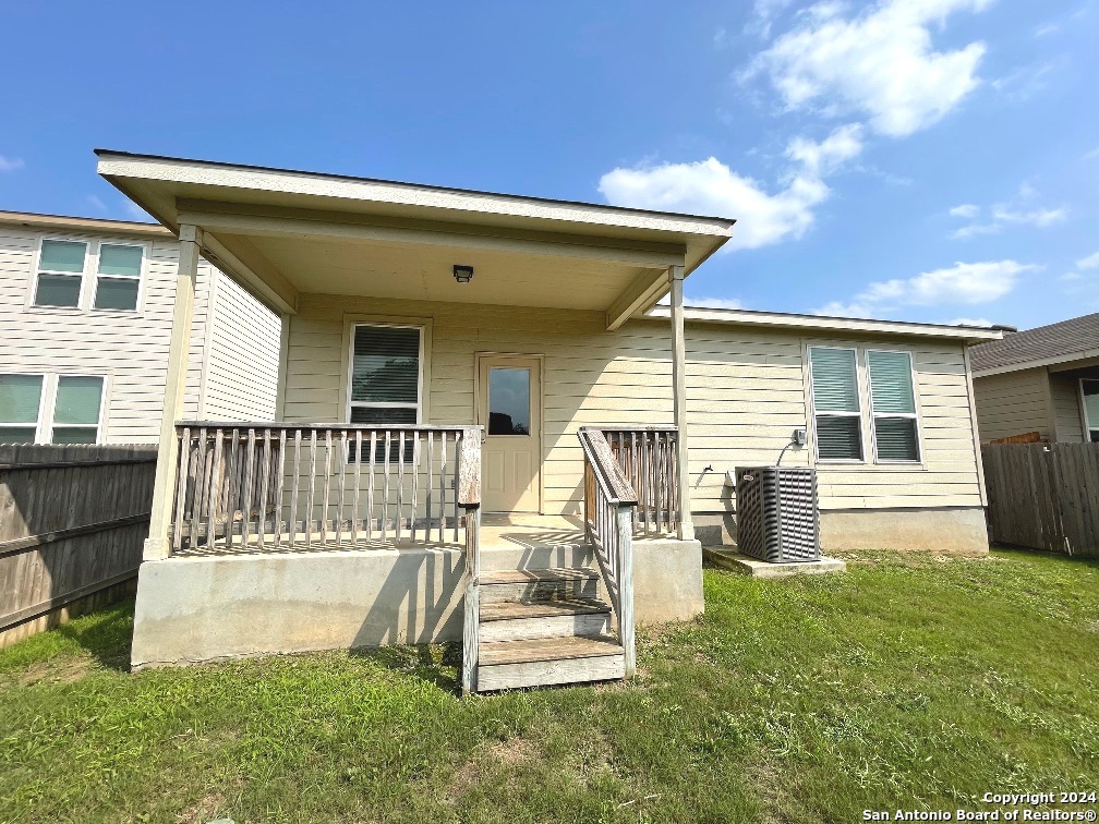 208 Texas Thistle New Braunfels TX 78130