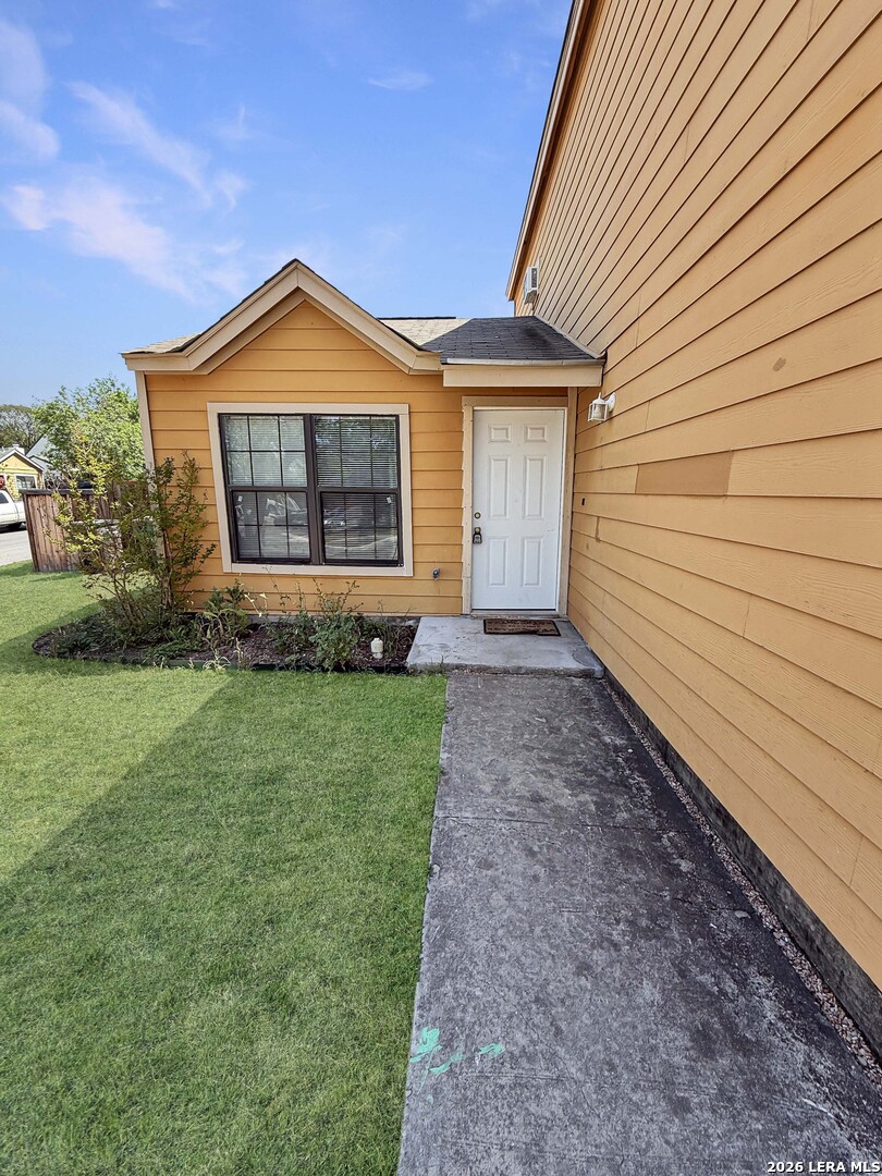 4162 Frontier Sun San Antonio TX 78244