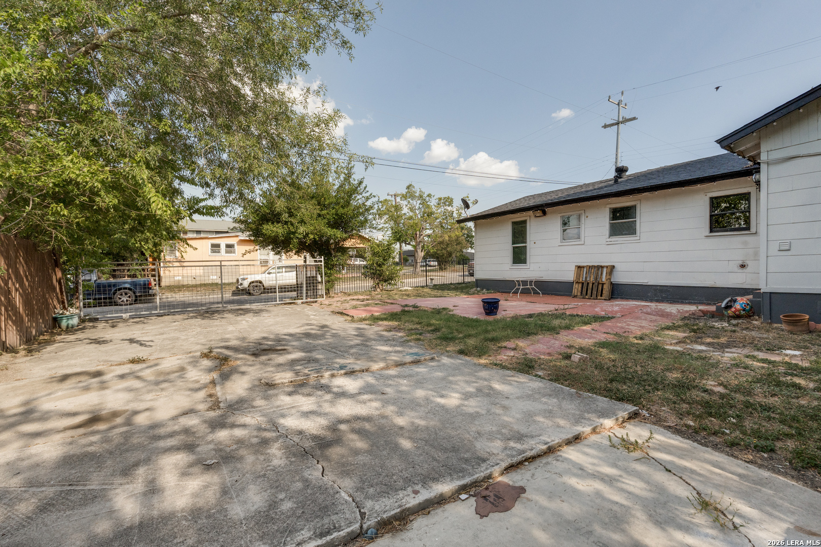 659 Hot Wells Boulevard San Antonio TX 78223