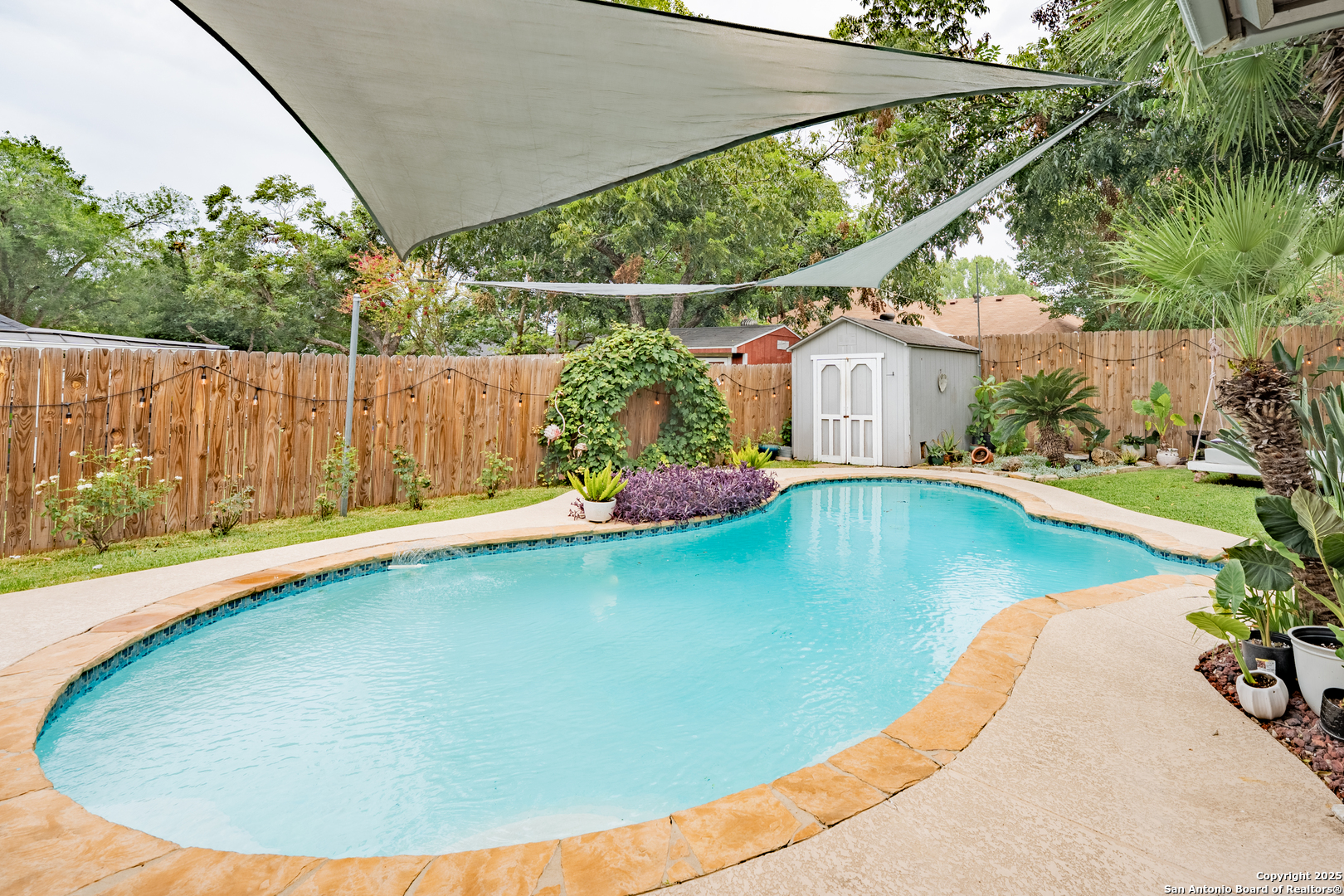 1147 Camellia New Braunfels TX 78130