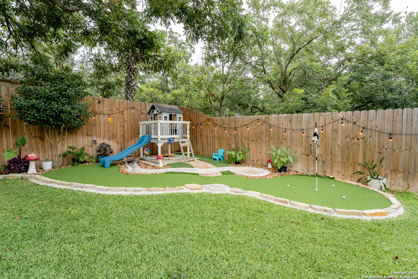 1147 Camellia New Braunfels TX 78130