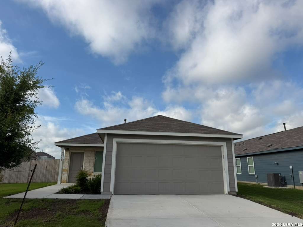 1402 Bertha Branch San Antonio TX 78224