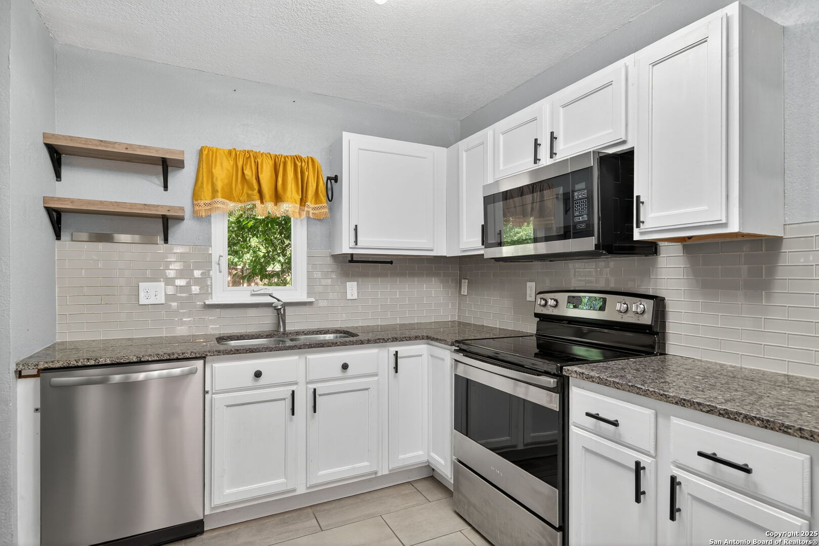 139 Timberlane Drive San Antonio TX 78209