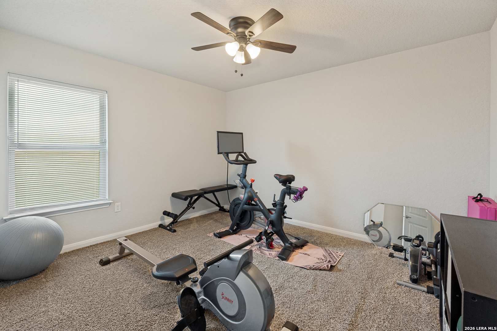 6719 Hibiscus Falls San Antonio TX 78218
