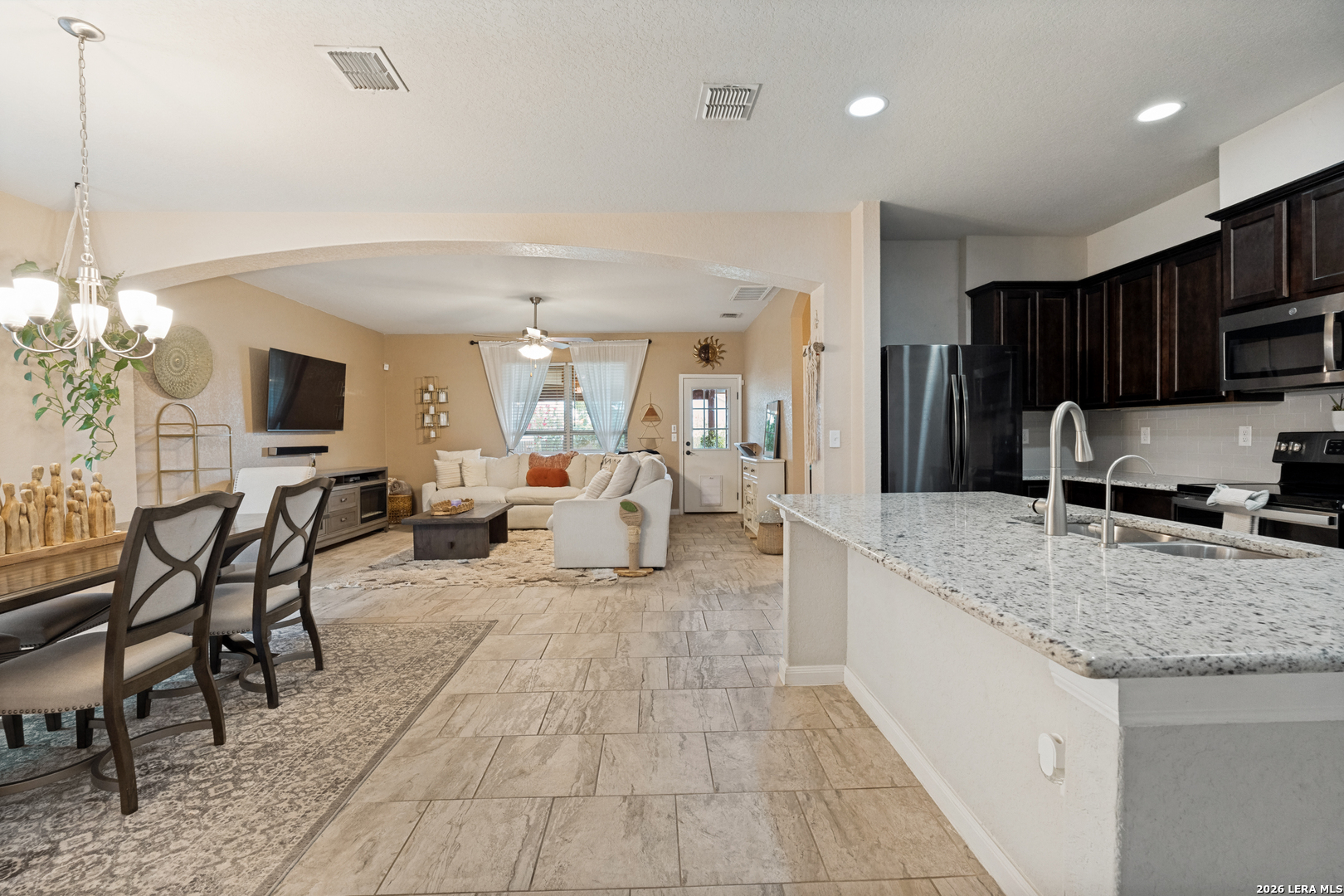 6719 Hibiscus Falls San Antonio TX 78218