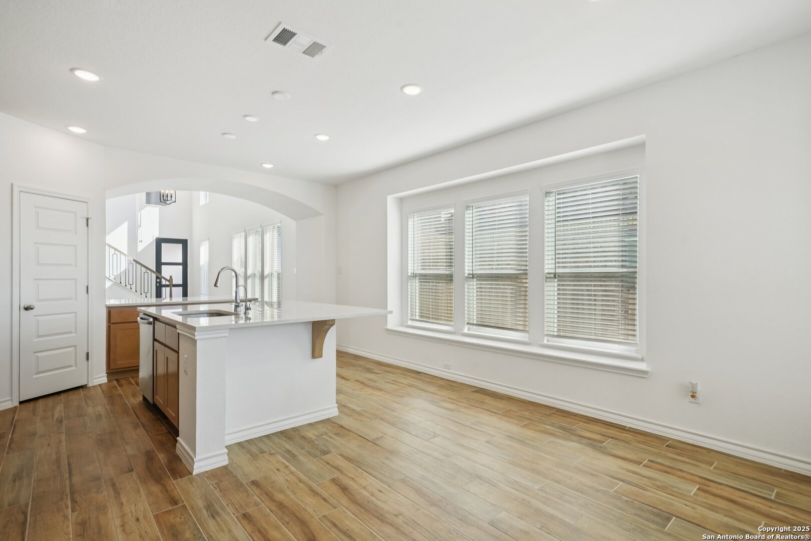 10833 Coppola San Antonio TX 78254