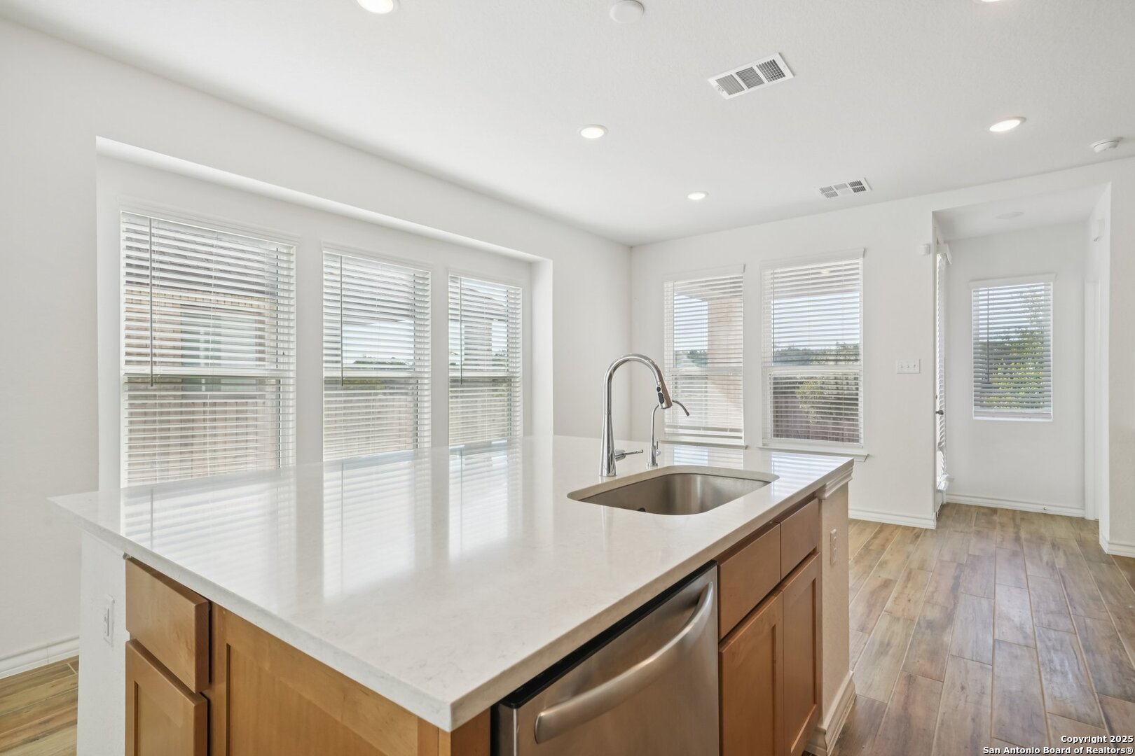 10833 Coppola San Antonio TX 78254