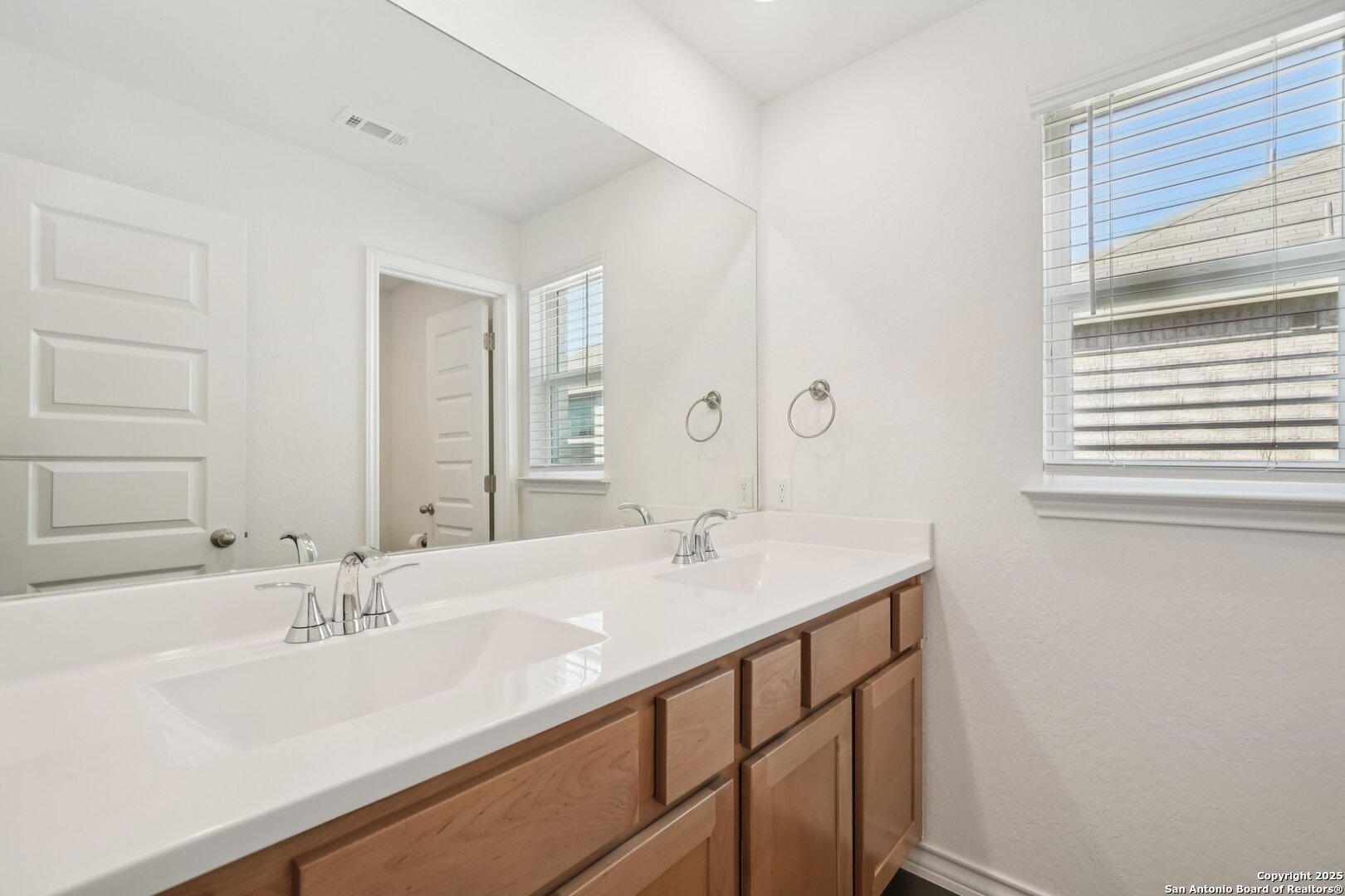 10833 Coppola San Antonio TX 78254