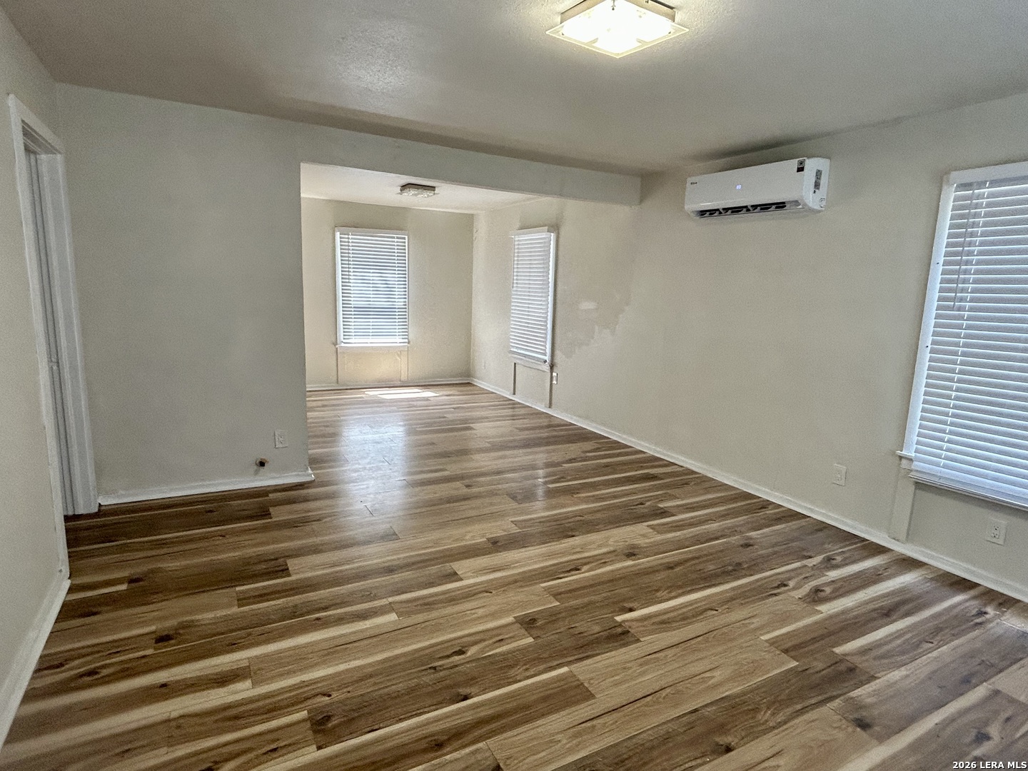 922 Mcilvaine San Antonio TX 78201