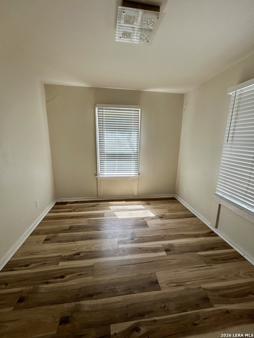 922 Mcilvaine San Antonio TX 78201