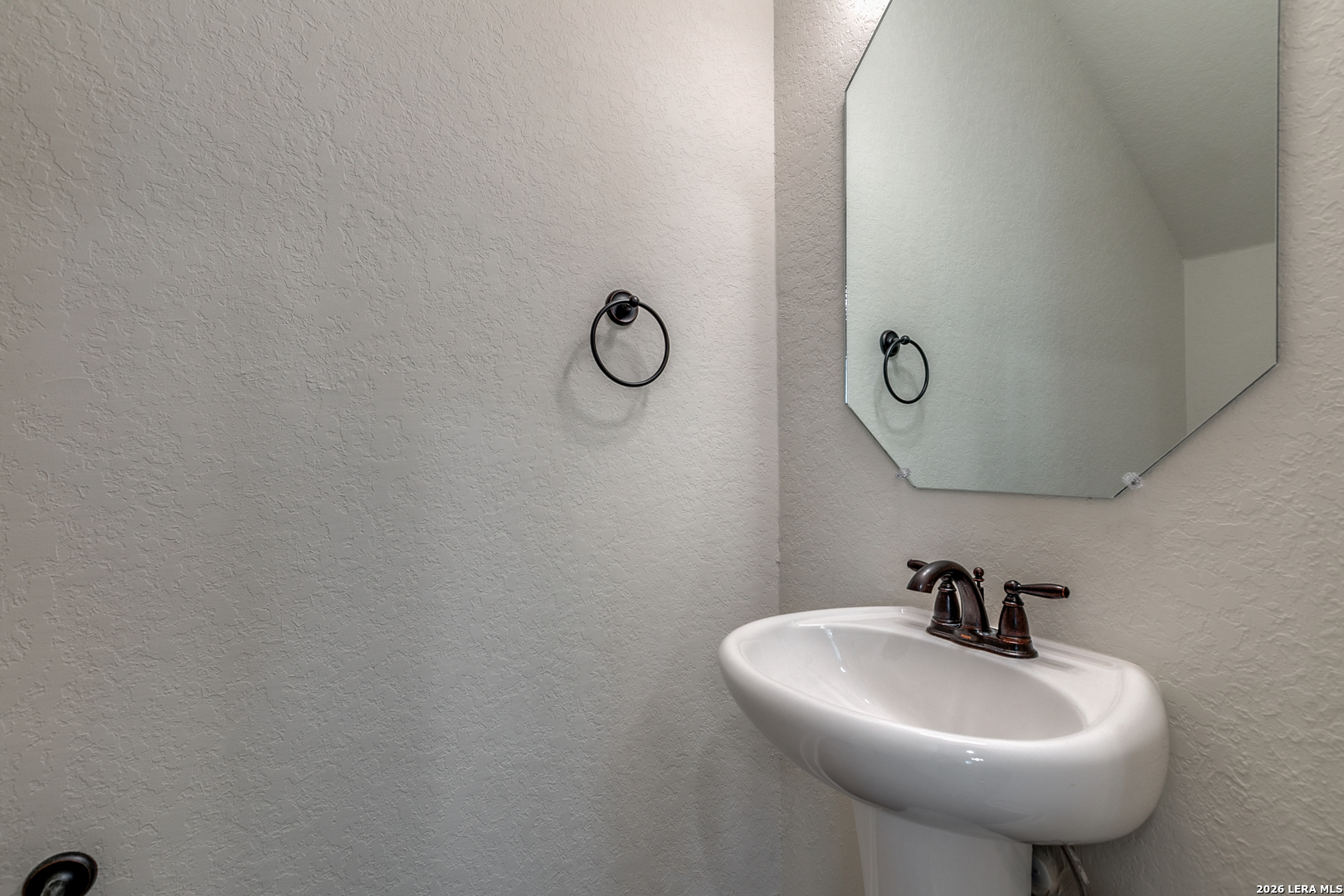 10314 Lynwood Village San Antonio TX 78245