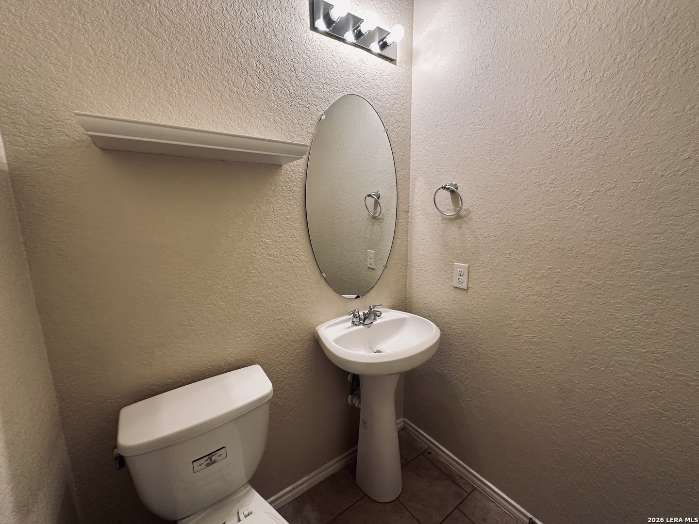 7102 Hibiscus Falls San Antonio TX 78218