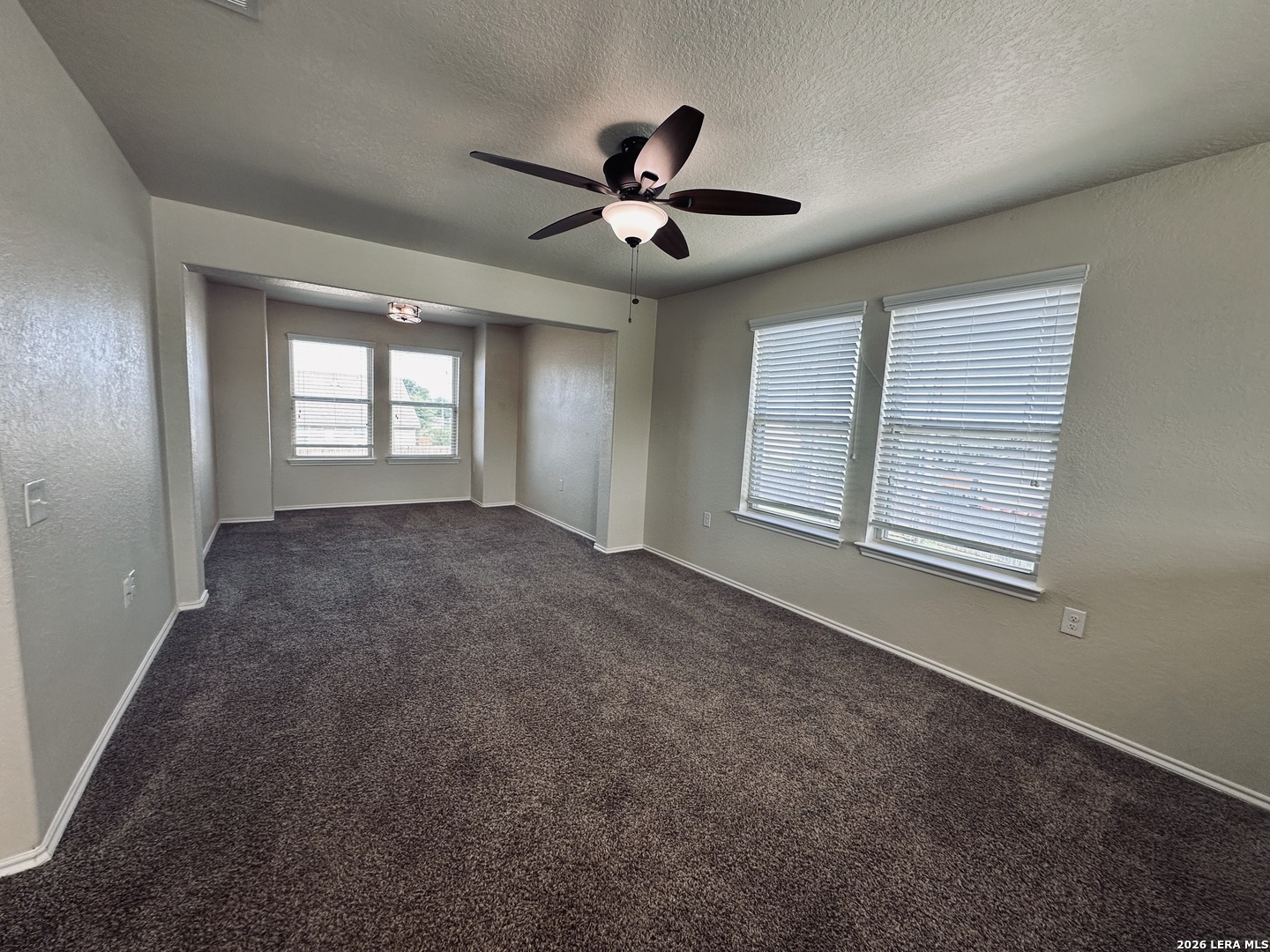 7102 Hibiscus Falls San Antonio TX 78218