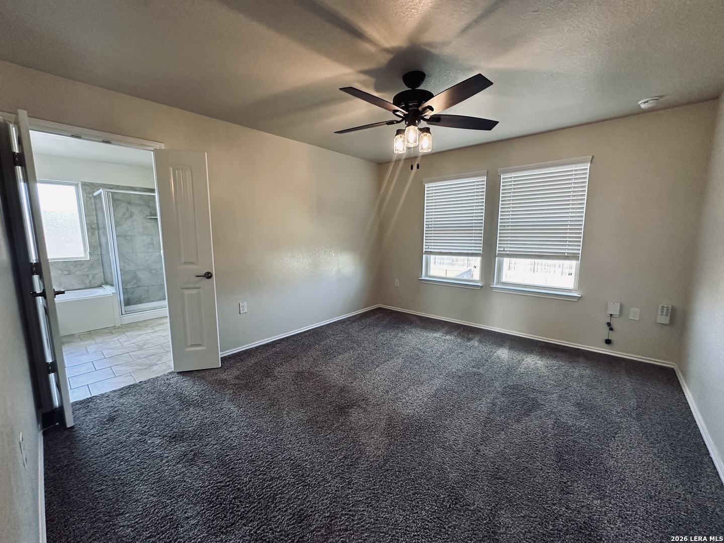 7102 Hibiscus Falls San Antonio TX 78218