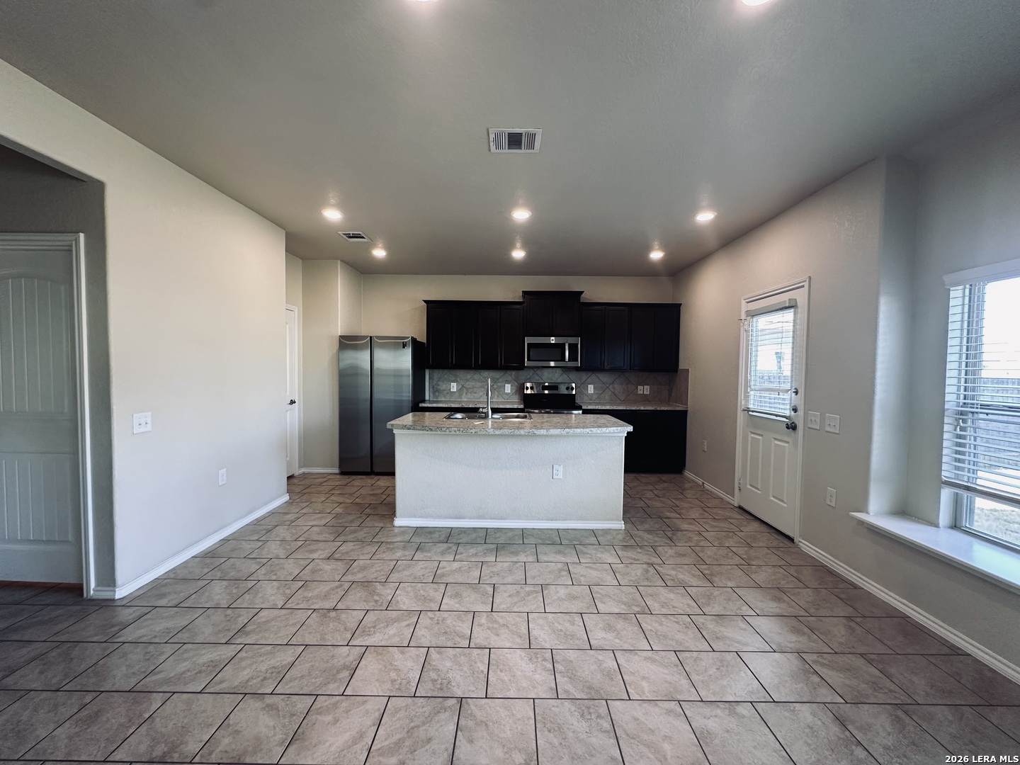 7102 Hibiscus Falls San Antonio TX 78218