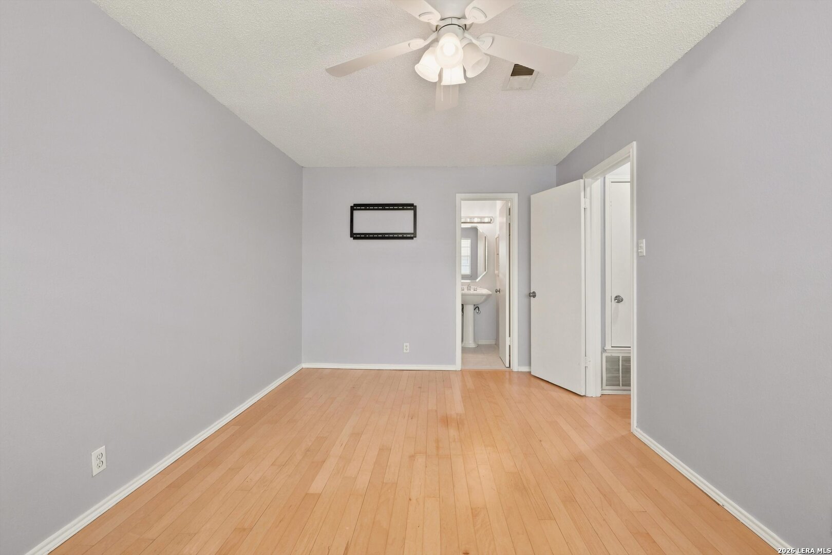 9140 Timber Path San Antonio TX 78250