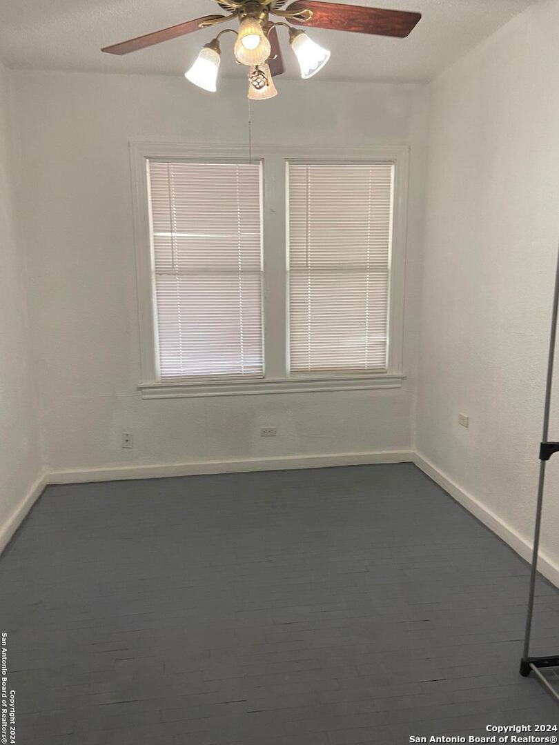 512 W Southcross Boulevard San Antonio TX 78221