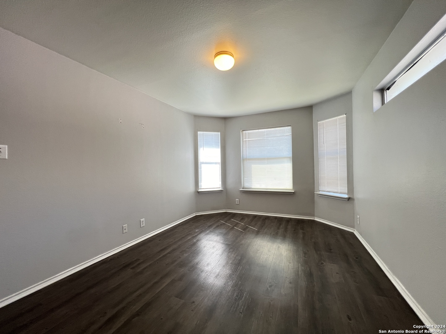 10618 N Shaenridge San Antonio TX 78254