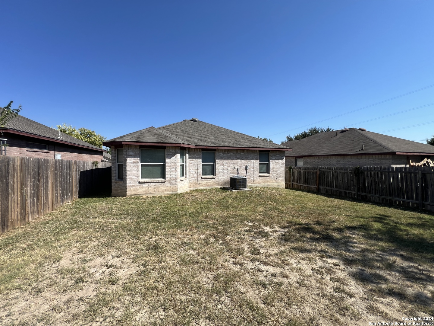 10618 N Shaenridge San Antonio TX 78254