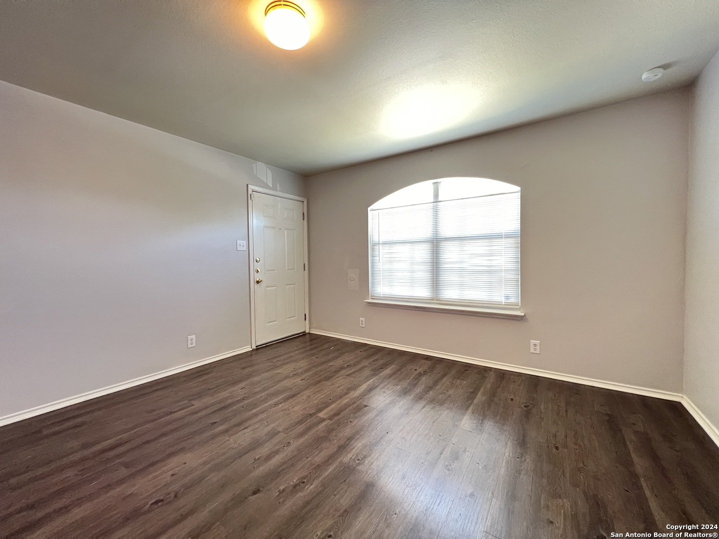 10618 N Shaenridge San Antonio TX 78254