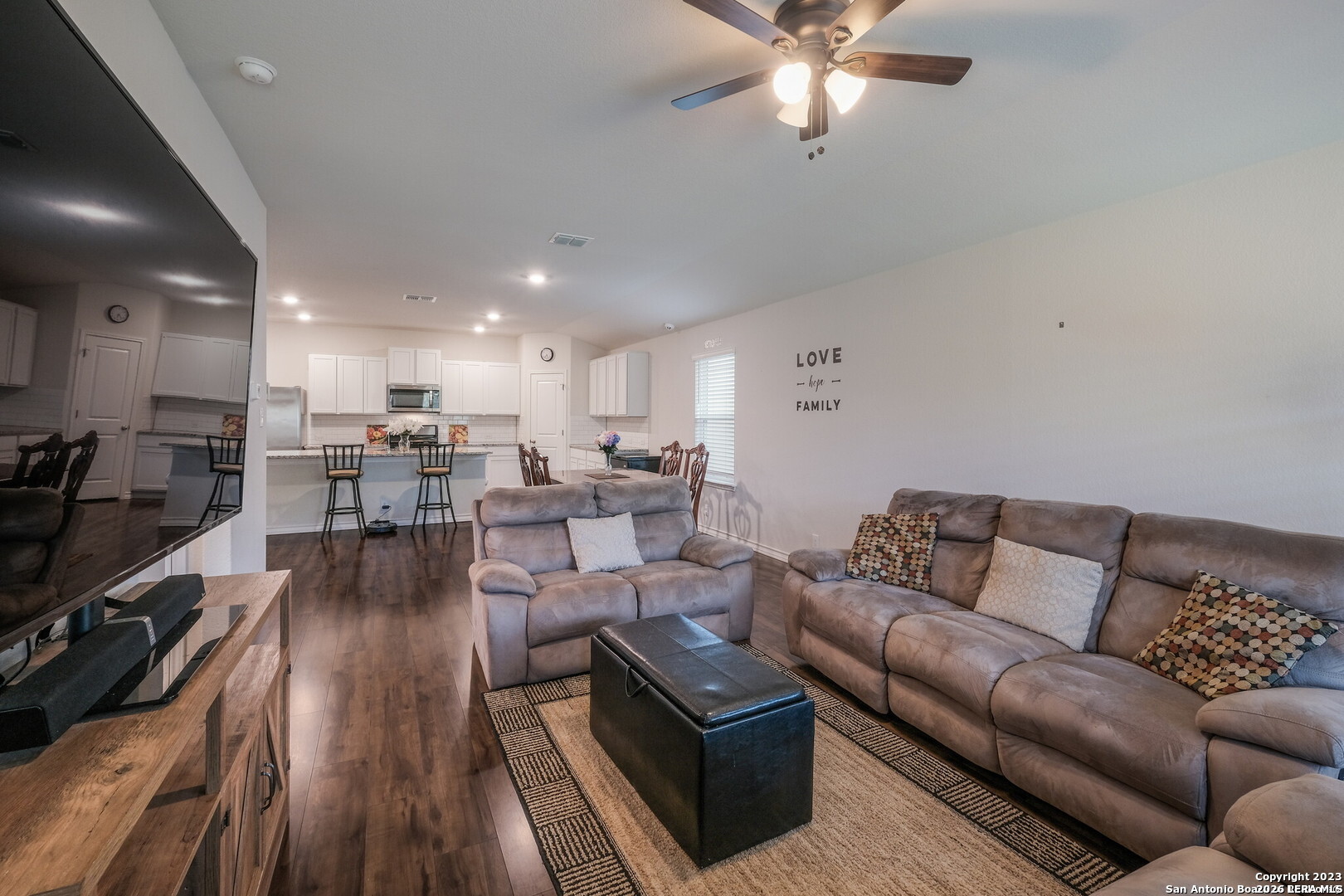 4835 Swing Arc Way San Antonio TX 78261