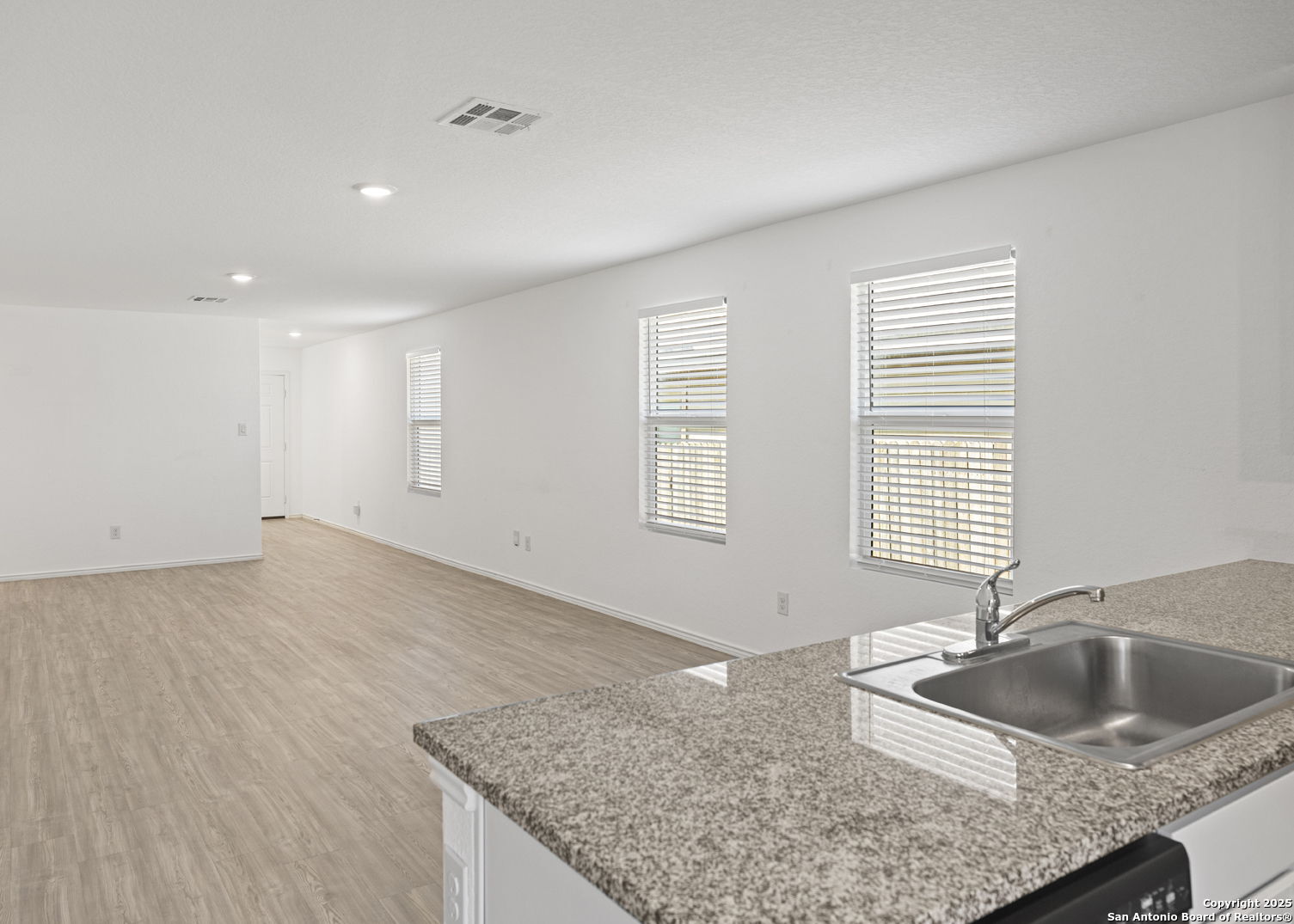 10129 Bridgton Mill San Antonio TX 78254
