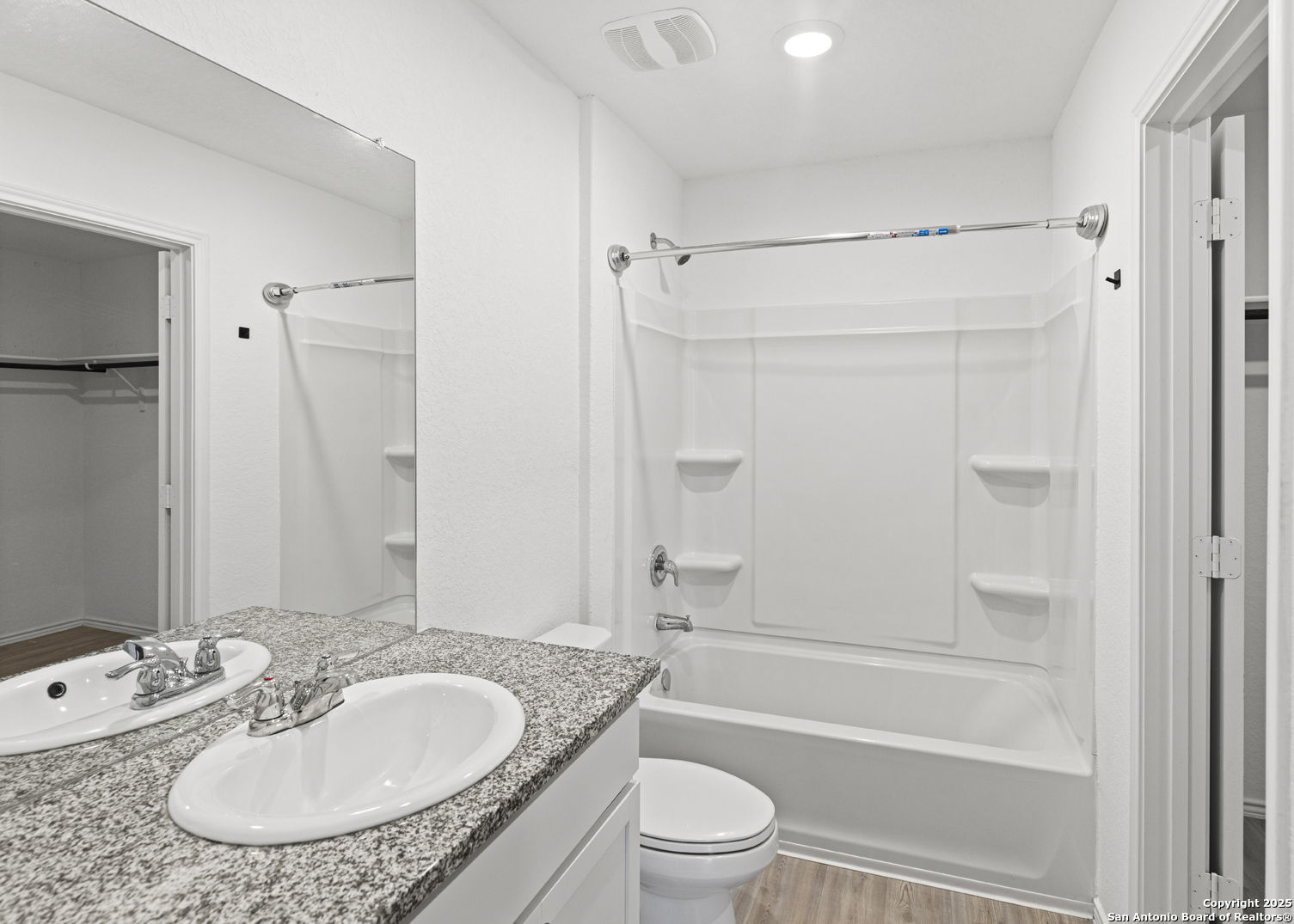 10129 Bridgton Mill San Antonio TX 78254