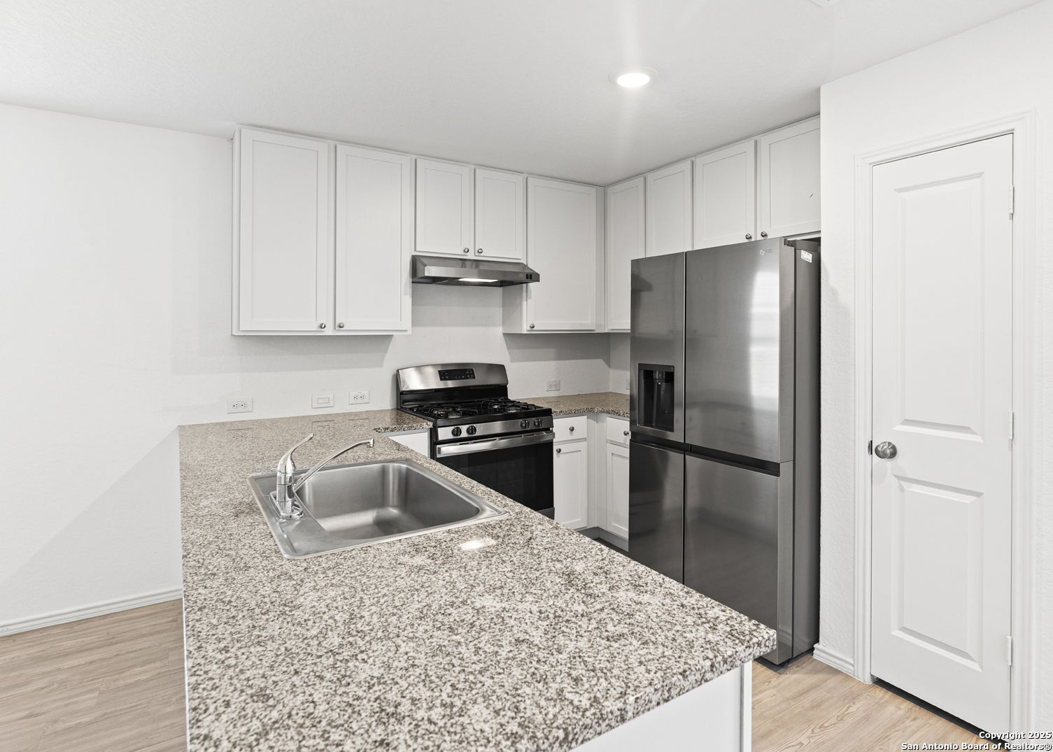10129 Bridgton Mill San Antonio TX 78254