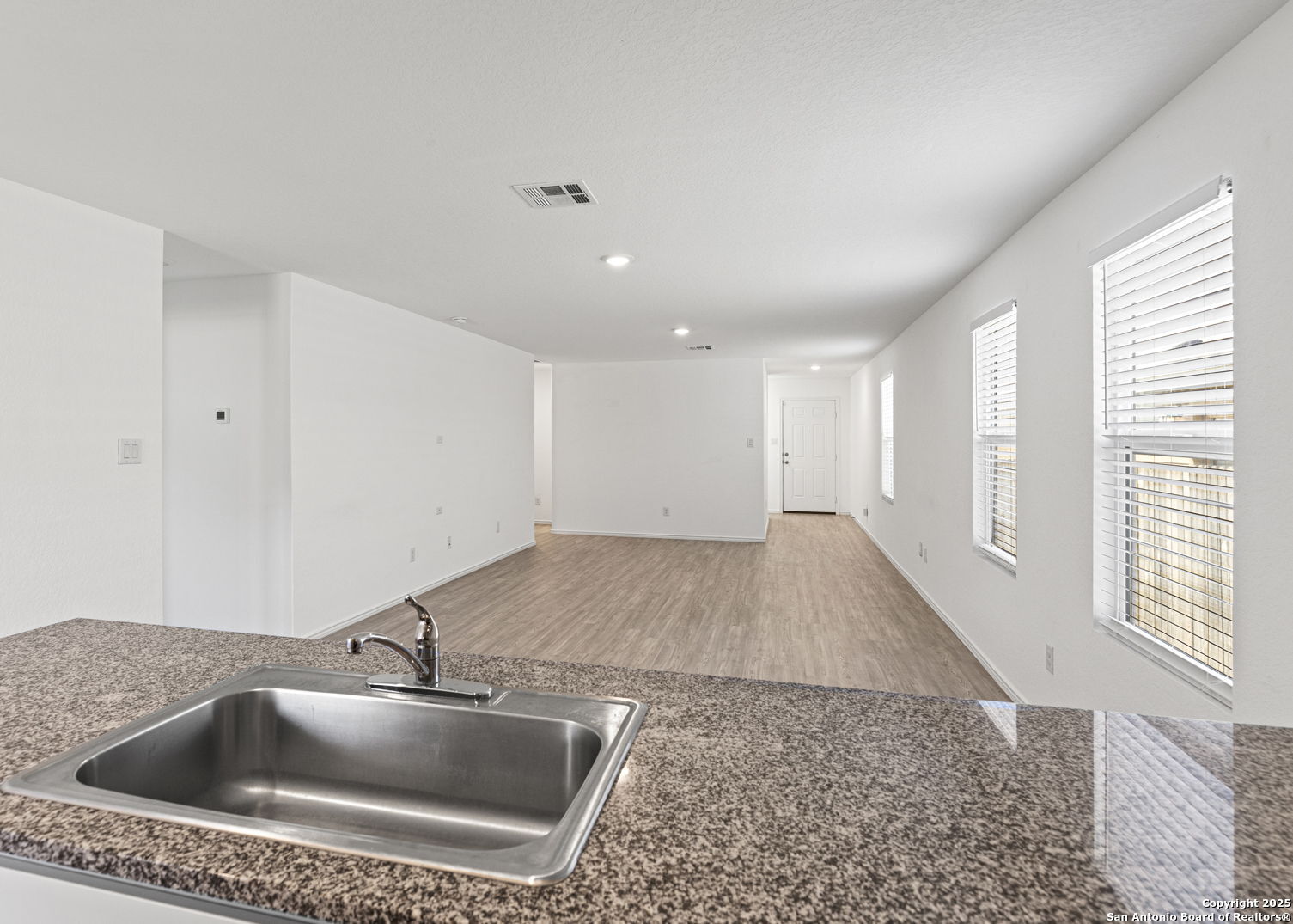 10129 Bridgton Mill San Antonio TX 78254