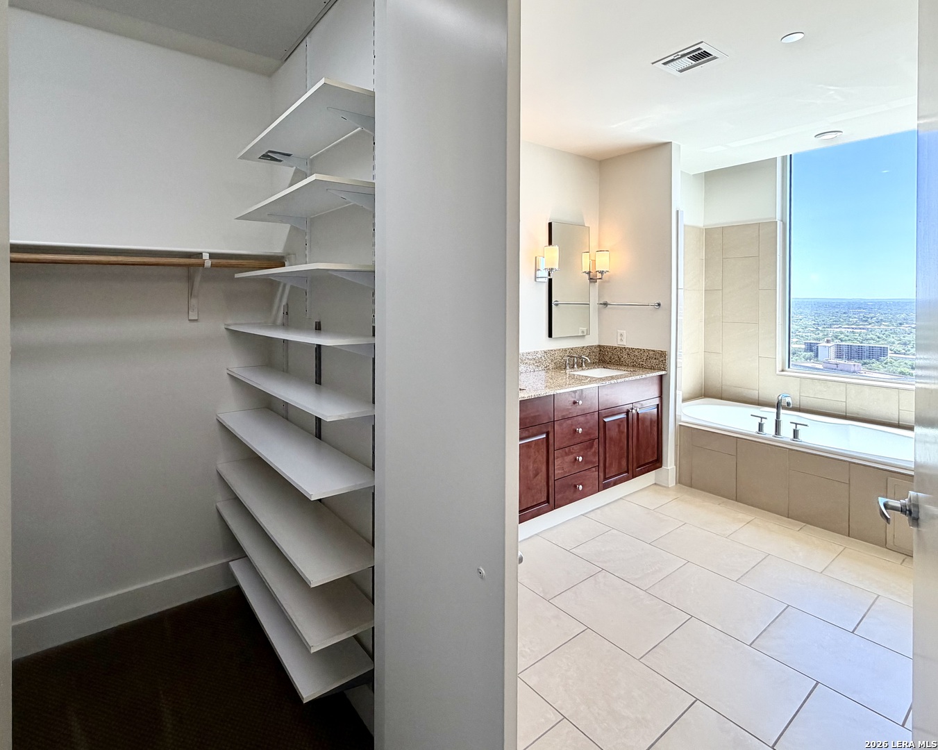 610 E Market San Antonio TX 78205